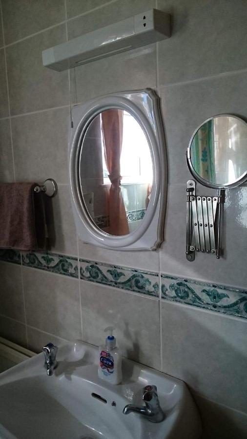 Shiralee Bed And Breakfast Солсбъри Екстериор снимка